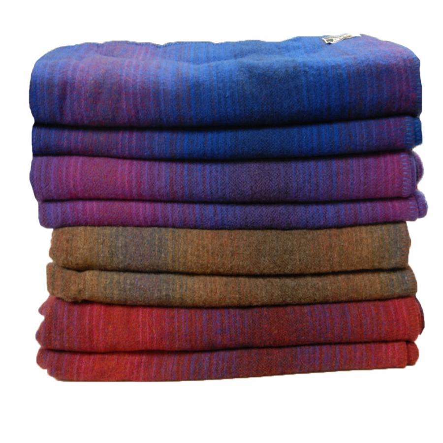 Queen-sized wool blankets