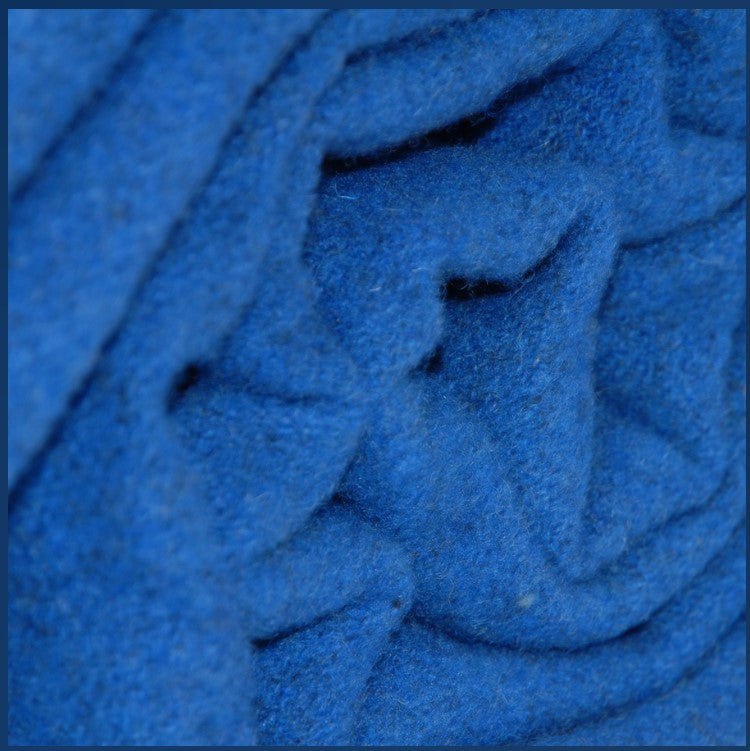 Queen-sized wool blankets